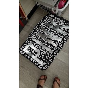 VS Snow leopard Bin / Trunk